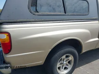 2001 Mazda B-Series Truck DS with VIN 4F4YR16U01TM10037, listed as a IAAI auction lot 42175718 with 190,115 mi miles and . Bid and sale history available at DreamBid. Image 13.