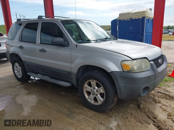 2006 Ford Escape XLT z VIN 1FMYU03106KD36056, wystawiony jako IAAI lot #42806356 z przebiegiem 175 183 mil mil oraz . Historia ofert i sprzedaży dostępna na DreamBid. Obrazek 1.