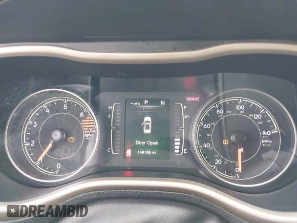 2017 Jeep Cherokee Latitude with VIN 1C4PJMCB4HW519173, listed as a IAAI auction lot 42207463 with 148,198 mi miles and . Bid and sale history available at DreamBid. Image 7.