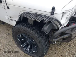 2017 Jeep Wrangler Unlimited Sahara with VIN 1C4BJWEG4HL752776, listed as a IAAI auction lot 41834737 with 110,791 mi miles. Bid and sale history available at carsss.com. Image 15.