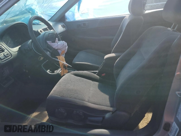 1999 Honda Civic EX z VIN 1HGEJ8241XL039353, wystawiony jako Copart lot #59477965 z przebiegiem 181 477 mil mil oraz Nie do naprawy • Non repairable. Historia ofert i sprzedaży dostępna na DreamBid. Obrazek 7.