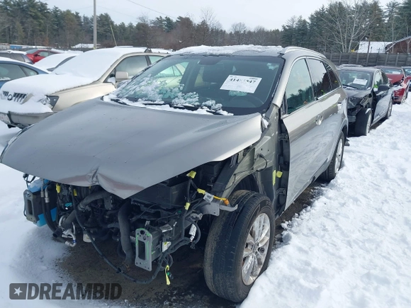 2019 Kia Sorento LX with VIN 5XYPGDA34KG553063, listed as a IAAI auction lot 41483547 with 89,441 mi miles. Bid and sale history available at carsss.com. Image 18.