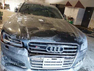 2015 Audi S8 with VIN WAUK2AFD0FN005369, listed as a IAAI auction lot 41312743 with 76,750 mi miles. Bid and sale history available at carsss.com. Image 12.
