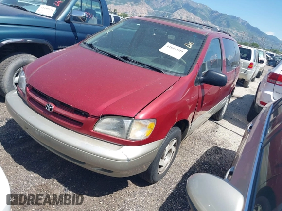 1998 Toyota Sienna LE with VIN 4T3ZF13C2WU049089, listed as a IAAI auction lot 41887109 with 323,601 mi miles and . Bid and sale history available at DreamBid. Image 2.