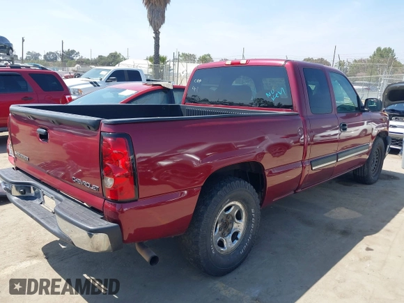 2005 Chevrolet Silverado 1500 Work Truck with VIN 1GCEC19XX5Z149649, listed as a IAAI auction lot 42163894 with 209,131 mi miles. Bid and sale history available at carsss.com. Image 4.