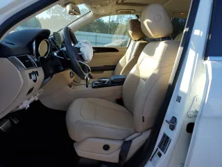 2019 Mercedes-Benz GLE 400 with VIN 4JGDA5GB1KB215988, listed as a Copart auction lot 85997784 with 49,906 mi miles and Salvage title. Bid and sale history available at DreamBid. Image 7.