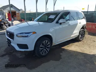 2021 Volvo XC90 Momentum with VIN YV4102PK5M1728451, listed as a IAAI auction lot 41770359 with 69,270 mi miles. Bid and sale history available at carsss.com. Image 21.