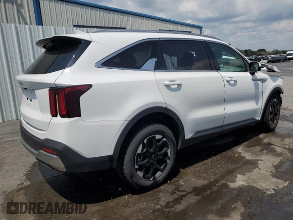 2024 Kia Sorento S z VIN 5XYRL4JC7RG286404, wystawiony jako Copart lot #56655145 z przebiegiem Nie podano mil oraz Nie do naprawy • Non repairable. Historia ofert i sprzedaży dostępna na DreamBid. Obrazek 3.