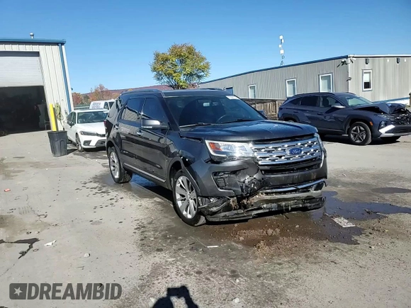 2019 Ford Explorer Limited z VIN 1FM5K8FH7KGB04678, wystawiony jako Copart lot #77367714 z przebiegiem 87 657 mil mil oraz Szkoda całkowita • Salvage title. Historia ofert i sprzedaży dostępna na DreamBid. Obrazek 14.