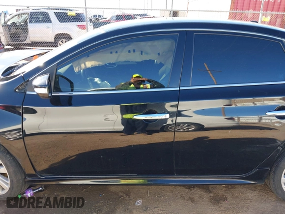 2015 Nissan Sentra SV with VIN 3N1AB7AP9FY331065, listed as a IAAI auction lot 41480313 with Not Provided miles and . Bid and sale history available at DreamBid. Image 13.