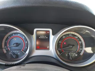 2017 Dodge Journey SE z VIN 3C4PDCAB3HT707029, wystawiony jako IAAI lot #41406306 z przebiegiem 104 046 mil mil oraz . Historia ofert i sprzedaży dostępna na DreamBid. Obrazek 7.