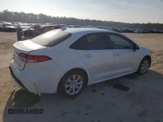 2022 Toyota Corolla LE with VIN 5YFEPMAE6NP295654, listed as a Copart auction lot 43652165 with 43,091 mi miles and Salvage Title. Bid and sale history available at carsss.com. Image 3.