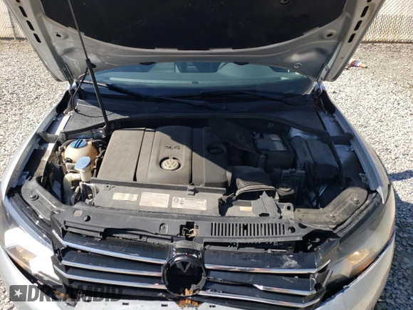 2013 Volkswagen Passat Wolfsburg Edition with VIN 1VWAP7A37DC133728, listed as a Copart auction lot 51570485 with 190,876 mi miles and Salvage Title. Bid and sale history available at carsss.com. Image 12.