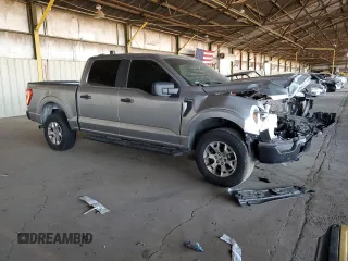 2022 Ford F-150 z VIN 1FTFW1P83NKE90049, wystawiony jako Copart lot #57120225 z przebiegiem Nie podano mil oraz Szkoda całkowita • Salvage title. Historia ofert i sprzedaży dostępna na DreamBid. Obrazek 4.