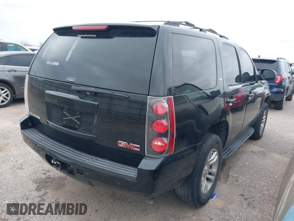 2009 GMC Yukon SLT w/4SA with VIN 1GKFC33J39R295065, listed as a IAAI auction lot 41514132 with 216,680 mi miles. Bid and sale history available at carsss.com. Image 4.