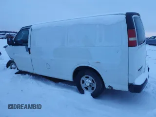 2004 Chevrolet Express Cargo z VIN 1GCFG15T541200774, wystawiony jako Copart lot #41774565 z przebiegiem Nie podano mil oraz Czysty tytuł • Clean title. Historia ofert i sprzedaży dostępna na DreamBid. Obrazek 2.