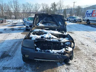 2004 Jeep Grand Cherokee Limited with VIN 1J8GW58J94C380749, listed as a IAAI auction lot 41403287 with 1 mi miles. Bid and sale history available at carsss.com. Image 11.