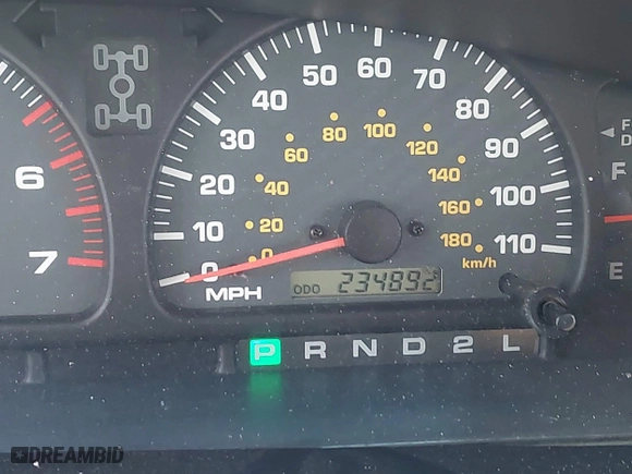 2000 Toyota 4Runner Limited with VIN JT3HN87R9Y0272795, listed as a IAAI auction lot 41370767 with 234,892 mi miles. Bid and sale history available at carsss.com. Image 16.