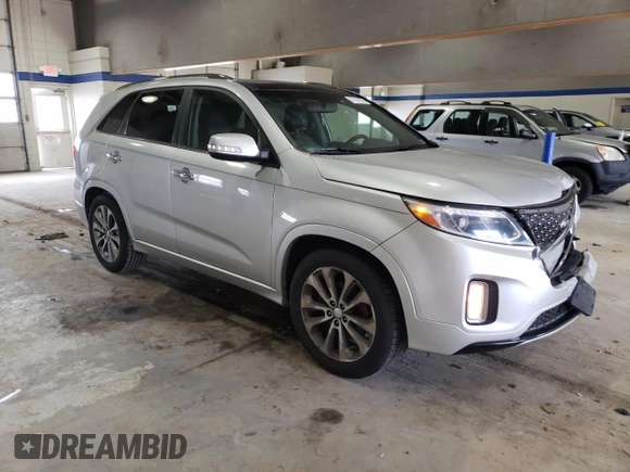 2015 Kia Sorento SX with VIN 5XYKW4A77FG576259, listed as a Copart auction lot 47167575 with 146,275 mi miles and Salvage Title. Bid and sale history available at carsss.com. Image 4.