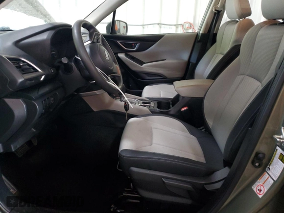2020 Subaru Forester with VIN JF2SKADC5LH463935, listed as a Copart auction lot 61953175 with 43,032 mi miles and Salvage title. Bid and sale history available at DreamBid. Image 7.