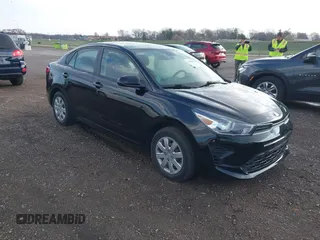 2021 Kia Rio LX with VIN 3KPA24AD3ME430657, listed as a IAAI auction lot 41903102 with 29,473 mi miles. Bid and sale history available at carsss.com. Image 1.
