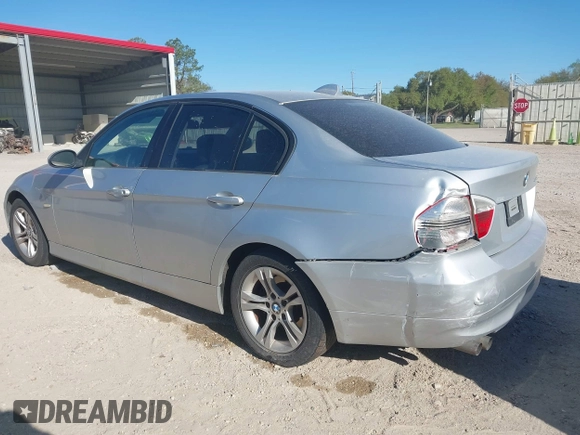 2008 BMW 3 Series 328i with VIN WBAVA37548NL19211, listed as a IAAI auction lot 41821413 with 174,087 mi miles. Bid and sale history available at carsss.com. Image 3.