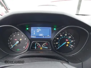 2014 Ford Focus SE with VIN 1FADP3K29EL111106, listed as a IAAI auction lot 41070212 with 72,730 mi miles. Bid and sale history available at carsss.com. Image 7.
