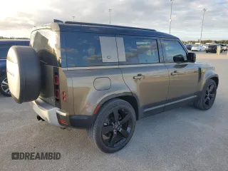2020 Land Rover Defender HSE z VIN SALE9EEU7L2014905, wystawiony jako Copart lot #85282394 z przebiegiem 34 922 mil mil oraz Szkoda całkowita • Salvage title. Historia ofert i sprzedaży dostępna na DreamBid. Obrazek 3.