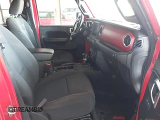 2021 Jeep Wrangler Unlimited Rubicon z VIN 1C4HJXFG8MW785318, wystawiony jako IAAI lot #42118969 z przebiegiem 61 572 mil mil oraz . Historia ofert i sprzedaży dostępna na DreamBid. Obrazek 5.