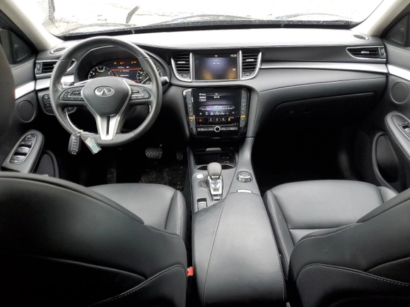 2021 Infiniti QX50 LUXE with VIN 3PCAJ5BA8MF118907, listed as a Copart auction lot 36993633 with 40,465 mi miles. Bid and sale history available at carsss.com. Image 8.