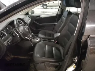 2012 Volkswagen Jetta TDI with VIN 3VWLL7AJ8CM401525, listed as a Copart auction lot 84853134 with 123,750 mi miles and Salvage title. Bid and sale history available at DreamBid. Image 7.