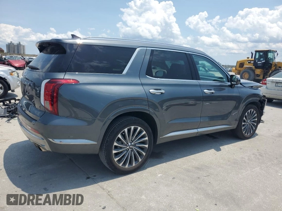 2024 Hyundai Palisade Calligraphy z VIN KM8R74GE5RU805571, wystawiony jako Copart lot #59494785 z przebiegiem 7 378 mil mil oraz Szkoda całkowita • Salvage title. Historia ofert i sprzedaży dostępna na DreamBid. Obrazek 3.