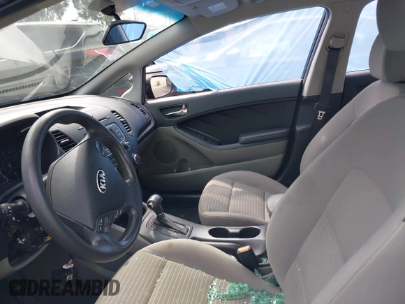 2015 Kia Forte LX with VIN KNAFX4A69F5279165, listed as a IAAI auction lot 42020060 with 1 mi miles. Bid and sale history available at carsss.com. Image 12.