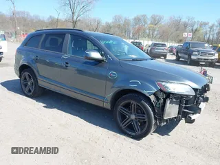 2014 Audi Q7 S line Prestige z VIN WA1DGAFE1ED020306, wystawiony jako IAAI lot #42060632 z przebiegiem 114 924 mil mil oraz . Historia ofert i sprzedaży dostępna na DreamBid. Obrazek 1.