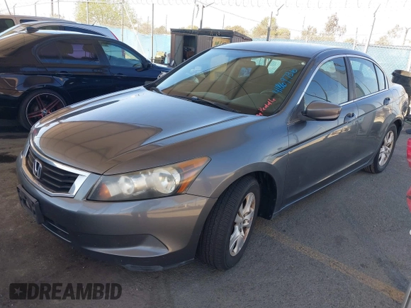 2009 Honda Accord LX-P z VIN 1HGCP26469A198185, wystawiony jako IAAI lot #41869736 z przebiegiem 215 827 mil mil oraz . Historia ofert i sprzedaży dostępna na DreamBid. Obrazek 2.