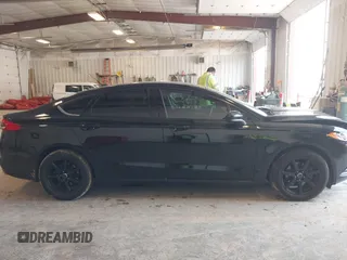 2017 Ford Fusion SE with VIN 3FA6P0H73HR328666, listed as a IAAI auction lot 42423632 with 217,923 mi miles and . Bid and sale history available at DreamBid. Image 13.