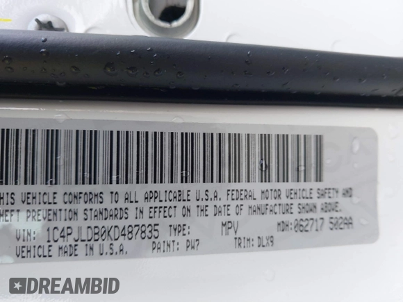 2019 Jeep Cherokee Limited with VIN 1C4PJLDB0KD487835, listed as a IAAI auction lot 41504135 with 79,394 mi miles and . Bid and sale history available at DreamBid. Image 9.