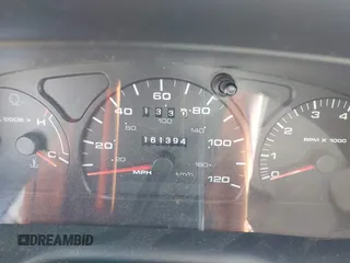 2001 Mercury Sable z VIN 1MEFM53U41A634710, wystawiony jako IAAI lot #42074634 z przebiegiem 161 394 mil mil oraz . Historia ofert i sprzedaży dostępna na DreamBid. Obrazek 7.