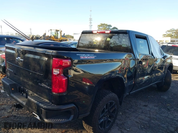 2024 Chevrolet Silverado 1500 Custom Trail Boss with VIN 3GCUDCED2RG375626, listed as a IAAI auction lot 41231846 with 4,565 mi miles. Bid and sale history available at carsss.com. Image 4.
