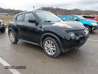 2011 Nissan Juke SL with VIN JN8AF5MVXBT007274, listed as a IAAI auction lot 41472534 with 75,066 mi miles. Bid and sale history available at carsss.com. Image 1.