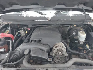 2007 Chevrolet Silverado 1500 LT w/1LT with VIN 3GCEK13397G532381, listed as a IAAI auction lot 41164920 with 212,354 mi miles. Bid and sale history available at carsss.com. Image 10.