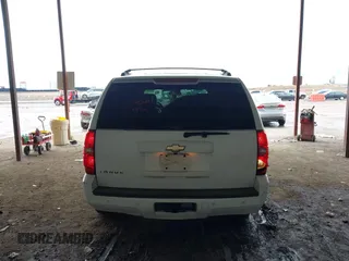 2007 Chevrolet Tahoe LT z VIN 1GNFC13097R131332, wystawiony jako IAAI lot #42113000 z przebiegiem 335 679 mil mil oraz . Historia ofert i sprzedaży dostępna na DreamBid. Obrazek 16.