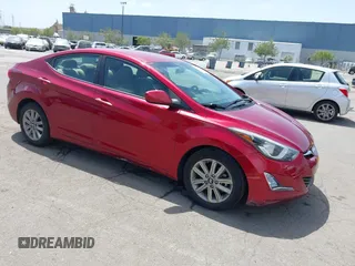 2016 Hyundai Elantra SE z VIN 5NPDH4AE7GH794696, wystawiony jako IAAI lot #42111128 z przebiegiem 70 466 mil mil oraz . Historia ofert i sprzedaży dostępna na DreamBid. Obrazek 1.