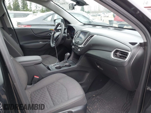 2020 Chevrolet Equinox LT z VIN 2GNAXKEV5L6142198, wystawiony jako IAAI lot #41765650 z przebiegiem 131 946 mil mil oraz . Historia ofert i sprzedaży dostępna na DreamBid. Obrazek 5.