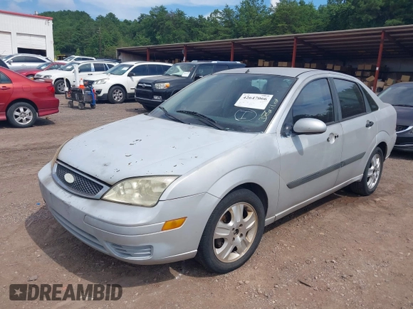 2005 Ford Focus S с VIN 1FAFP34N95W101125, выставлен на аукционе IAAI как лот 42647066 с пробегом 343 586 миль миль и . История ставок и продаж доступна на DreamBid. Изображение 2.