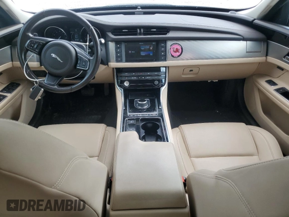 2017 Jaguar XF with VIN SAJBJ4BN7HCY42884, listed as a Copart auction lot 50096595 with 89,679 mi miles and Clean Title. Bid and sale history available at DreamBid. Image 8.