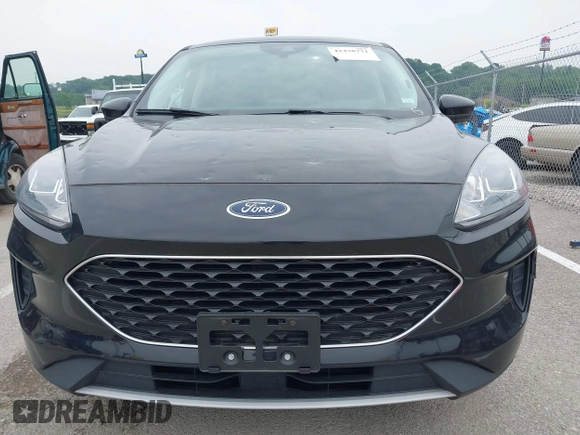 2021 Ford Escape SE z VIN 1FMCU9G6XMUA27362, wystawiony jako IAAI lot #42438771 z przebiegiem 36 040 mil mil oraz . Historia ofert i sprzedaży dostępna na DreamBid. Obrazek 12.