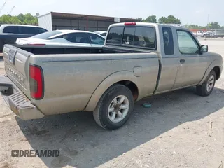 2001 Nissan Frontier XE z VIN 1N6DD26S41C353882, wystawiony jako IAAI lot #42440000 z przebiegiem 192 796 mil mil oraz . Historia ofert i sprzedaży dostępna na DreamBid. Obrazek 4.