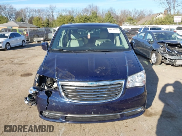 2013 Chrysler Town & Country Touring with VIN 2C4RC1BG1DR573211, listed as a IAAI auction lot 41070692 with 143,913 mi miles. Bid and sale history available at carsss.com. Image 13.