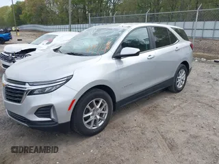 2022 Chevrolet Equinox LT with VIN 3GNAXKEV5NL102914, listed as a IAAI auction lot 41971296 with 69,413 mi miles. Bid and sale history available at carsss.com. Image 2.